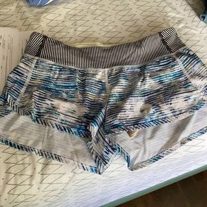 Lululemon speed short size 4